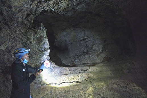 25 marzo La Cueva del Viento